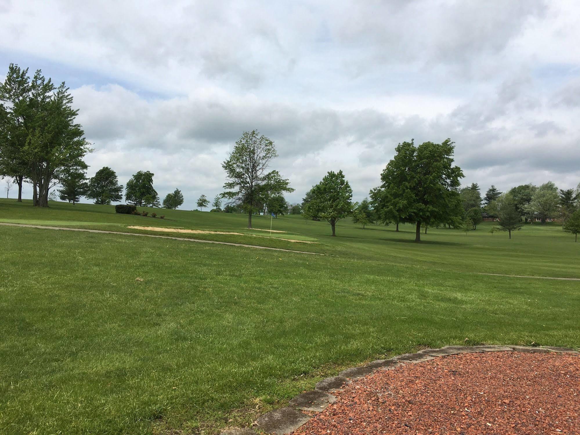 Bright Leaf Golf Resort Harrodsburg Экстерьер фото