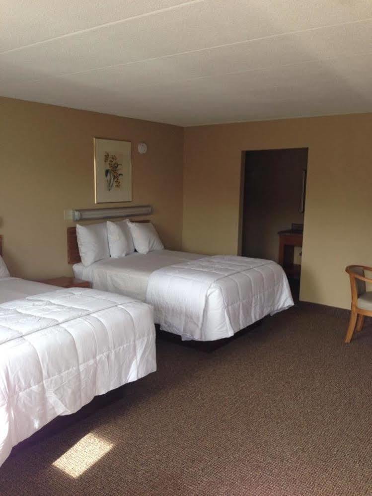 Bright Leaf Golf Resort Harrodsburg Экстерьер фото